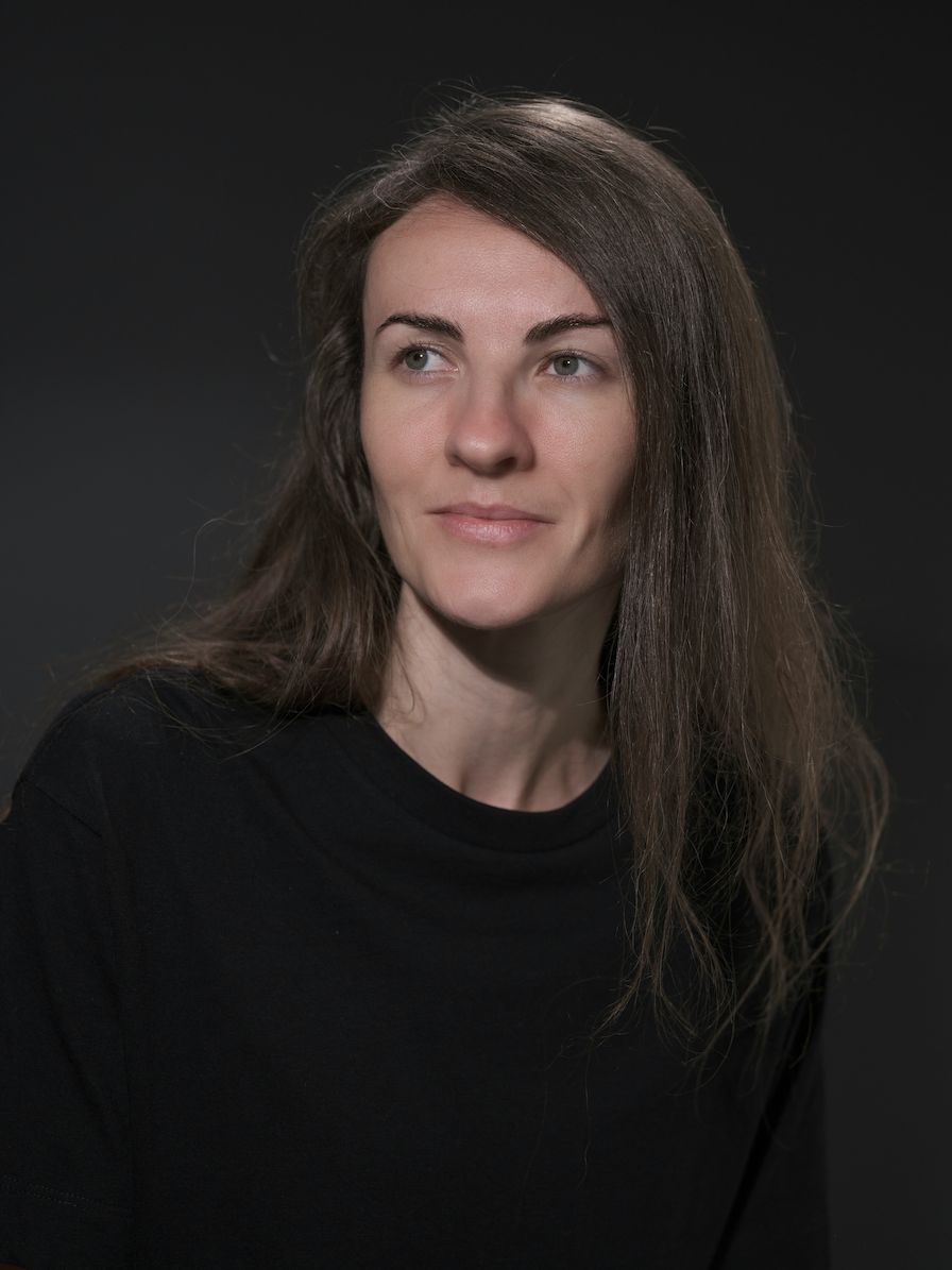 Original portrait before nose job simulation
